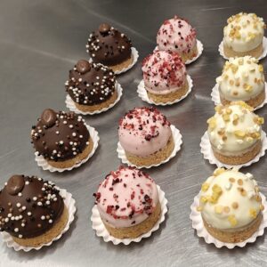Petit four assortiment